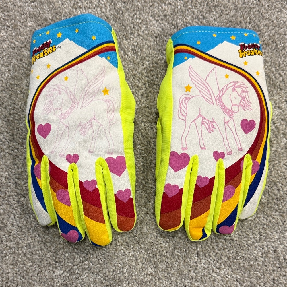 Freezy Freakies Girls Gloves